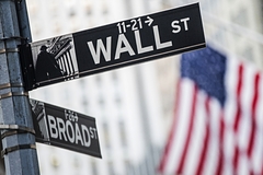 Банковский гигант предупредил о возможном падении американского фондового рынка