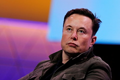 Илон Маск рассказал об «идиотском» решении Tesla