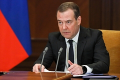 Медведев рассказал о возможностях России противостоять запредельному давлению