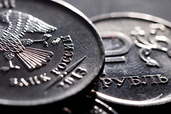 Российским компаниям разрешили выплачивать долги зарубежным кредиторам в рублях