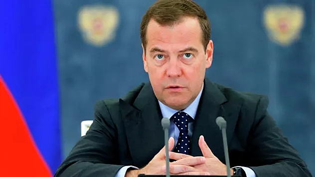 Медведев: «кто-то переходит на уголь и дрова, но это не у нас»