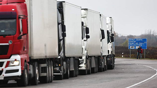 РФ может продлить запрет на въезд в страну грузовиков из ЕС