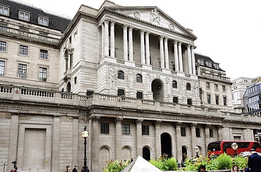 Банк Англии повысил учетную ставку до 4%