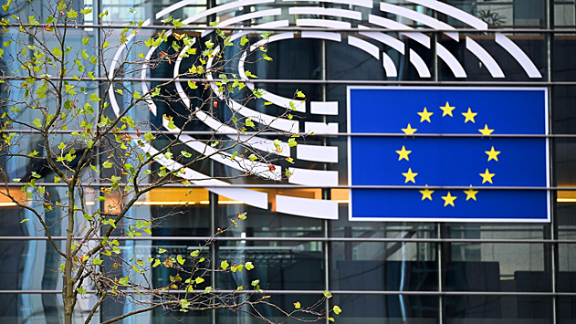Ряд стран ЕС выступили против новых санкций для российских банков