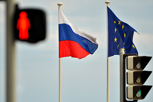 В ЕС заподозрили соседние с РФ страны в несоблюдении санкций
